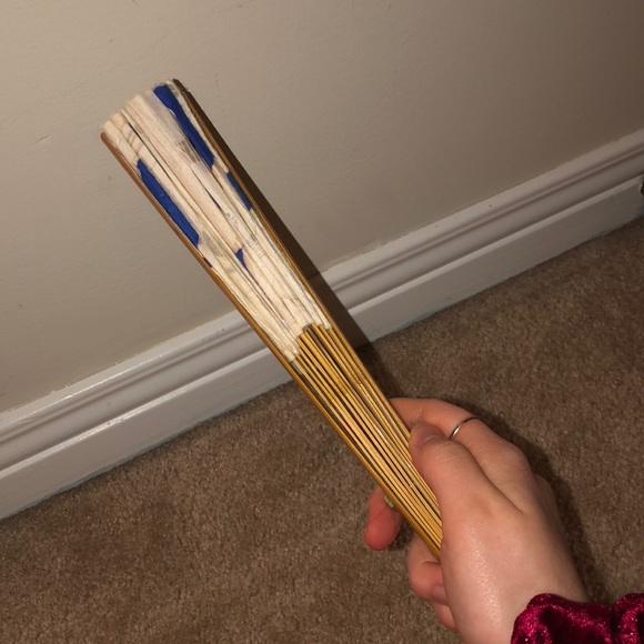 Dolphin fan - Picture 2 of 2